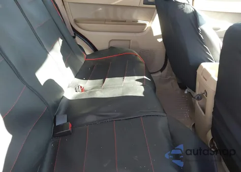 2011 Ford Escape Xlt from USA, damaged, VIN 1FMCU9DG3BKB00965